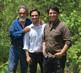 Enrique Villalobos S. with his sons, Rolando and Martin