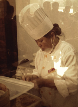 Wrapping xiao long bao at Zun Ke Lai in Shanghai, 2015